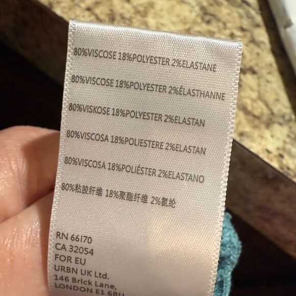 Urban Outfitters Blue Cropped Rib Top Cuff Sleeves Medium - Picture 7 of 11